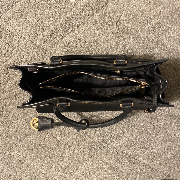 🔥 MICHAEL KORS DILLON SAFINO LEATHER SATCHEL / SHOULDER BAG. - Picture 8 of 10